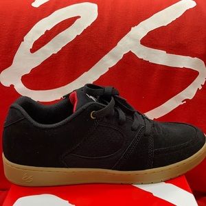 Accel slim 8 new in box!